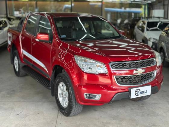 CHEVROLET S10 2.5 FREERIDE 4X2 CD 16V FLEX 4P MANUAL CHEVROLET S10 2.5 FREERIDE 4X2 CD 16V FLEX 4P MANUAL